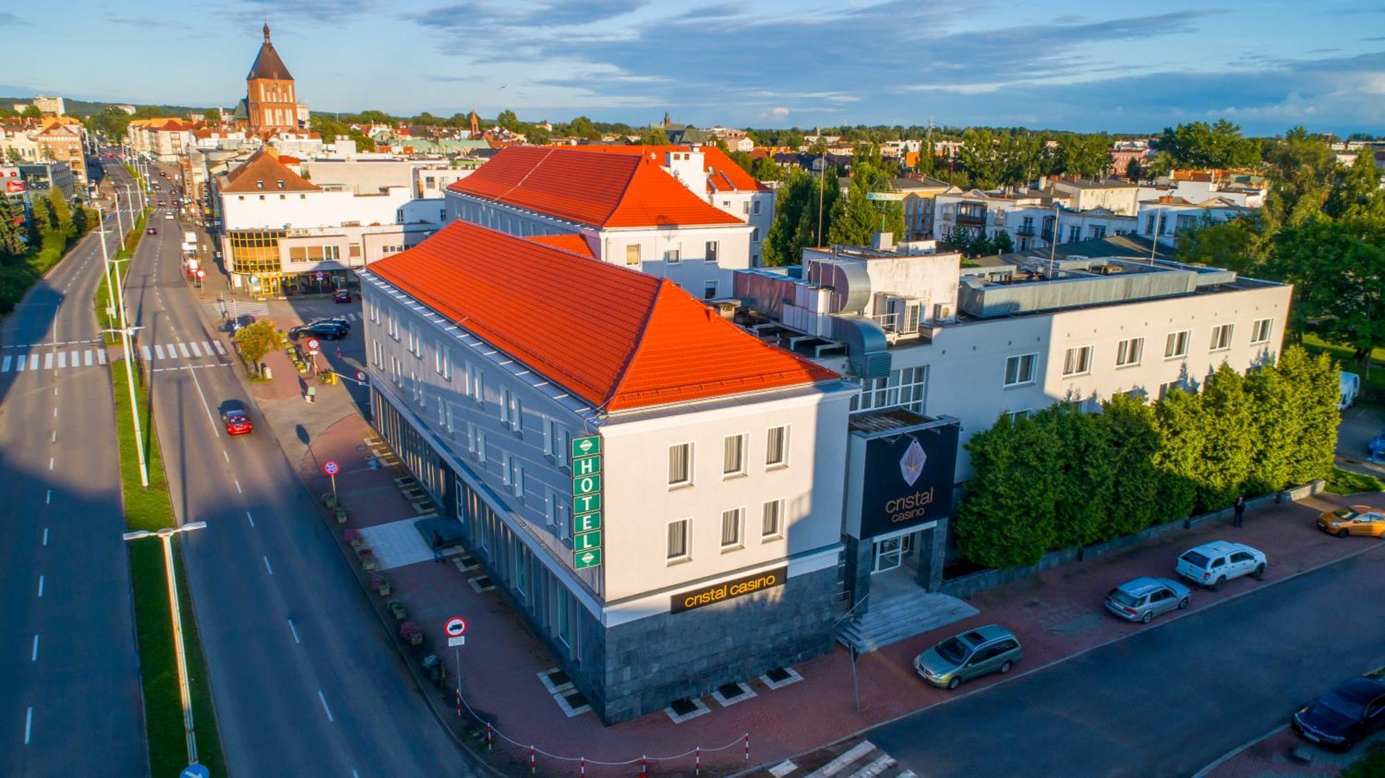 Hotel Gromada Arka Lux คอซซาลิน ภายนอก รูปภาพ