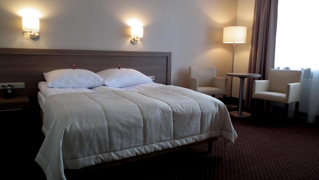 Hotel Gromada Arka Lux คอซซาลิน ภายนอก รูปภาพ