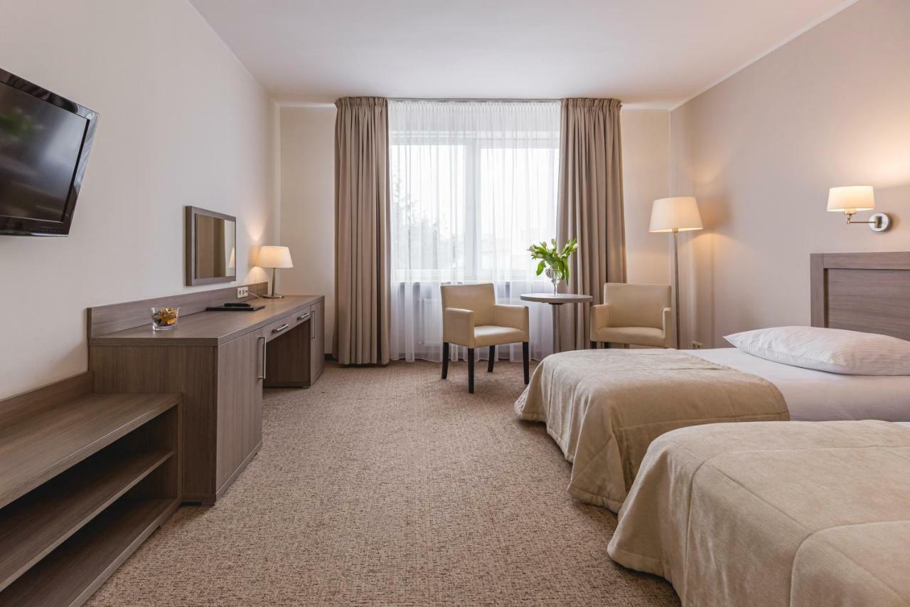 Hotel Gromada Arka Lux คอซซาลิน ภายนอก รูปภาพ