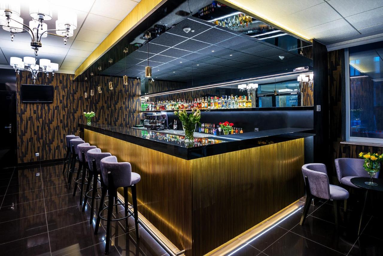 Hotel Gromada Arka Lux คอซซาลิน ภายนอก รูปภาพ