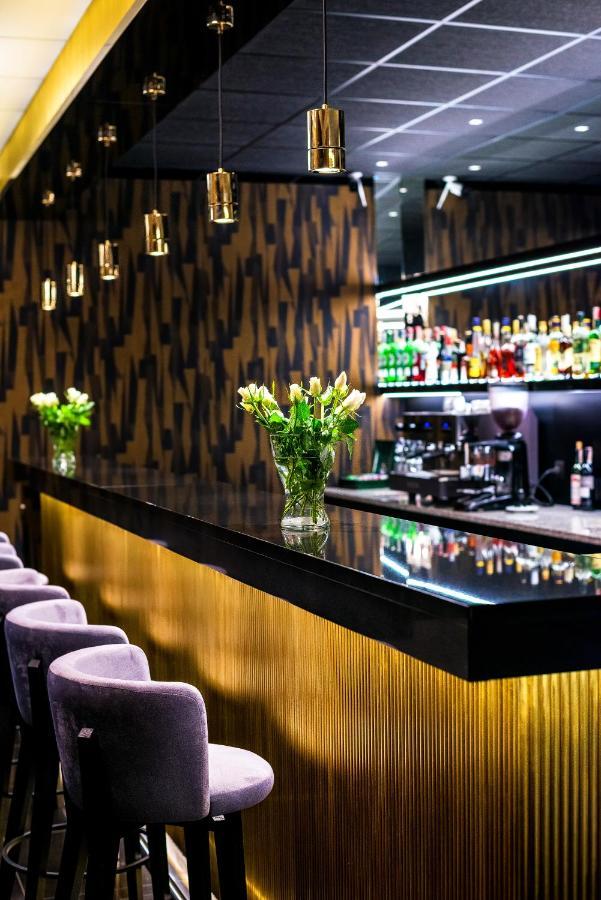 Hotel Gromada Arka Lux คอซซาลิน ภายนอก รูปภาพ
